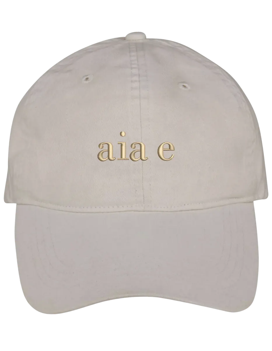 Sapca Aia e brodata - Thread Muse