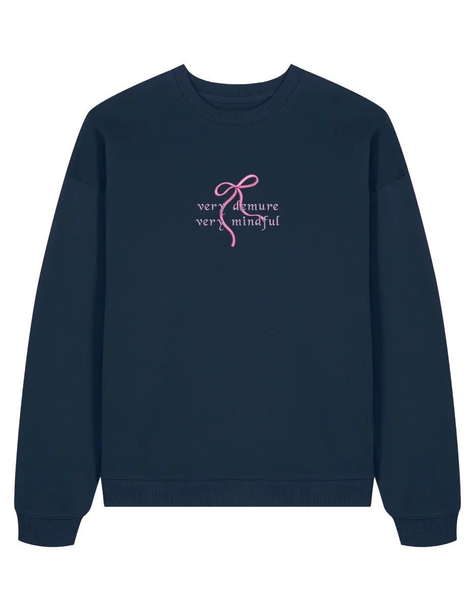 Demure sweatshirt Girly - Thread Muse