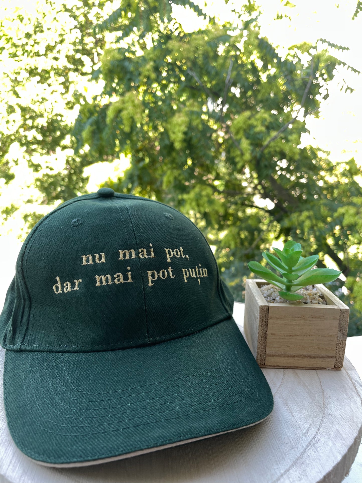 Sapca unisex Mai pot putin brodata - Thread Muse