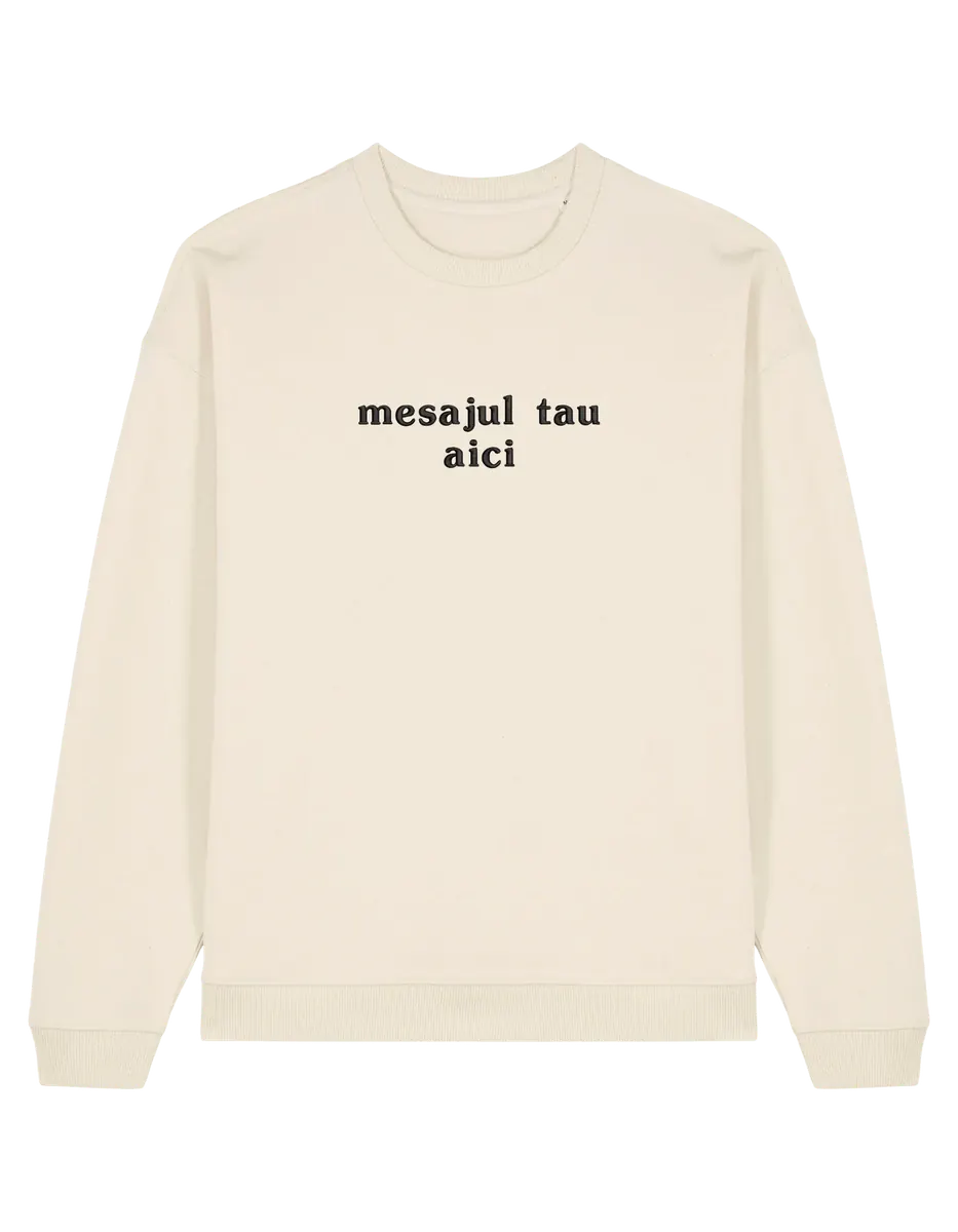 Sweatshirt personalizat font basic - Thread Muse