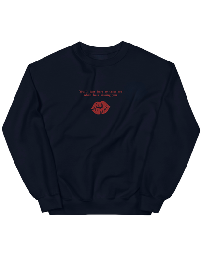 Taste me sweatshirt Sabrina Carpenter - Thread Muse