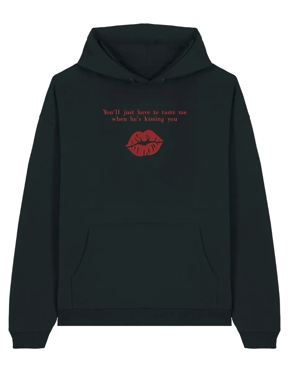 Taste me hoodie Sabrina Carpenter - Thread Muse