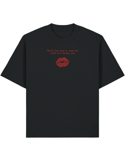 Taste me tricou Sabrina Carpenter