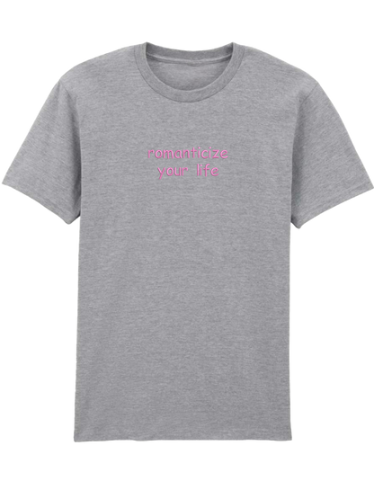 Romanticize your life tricou Girly - Thread Muse